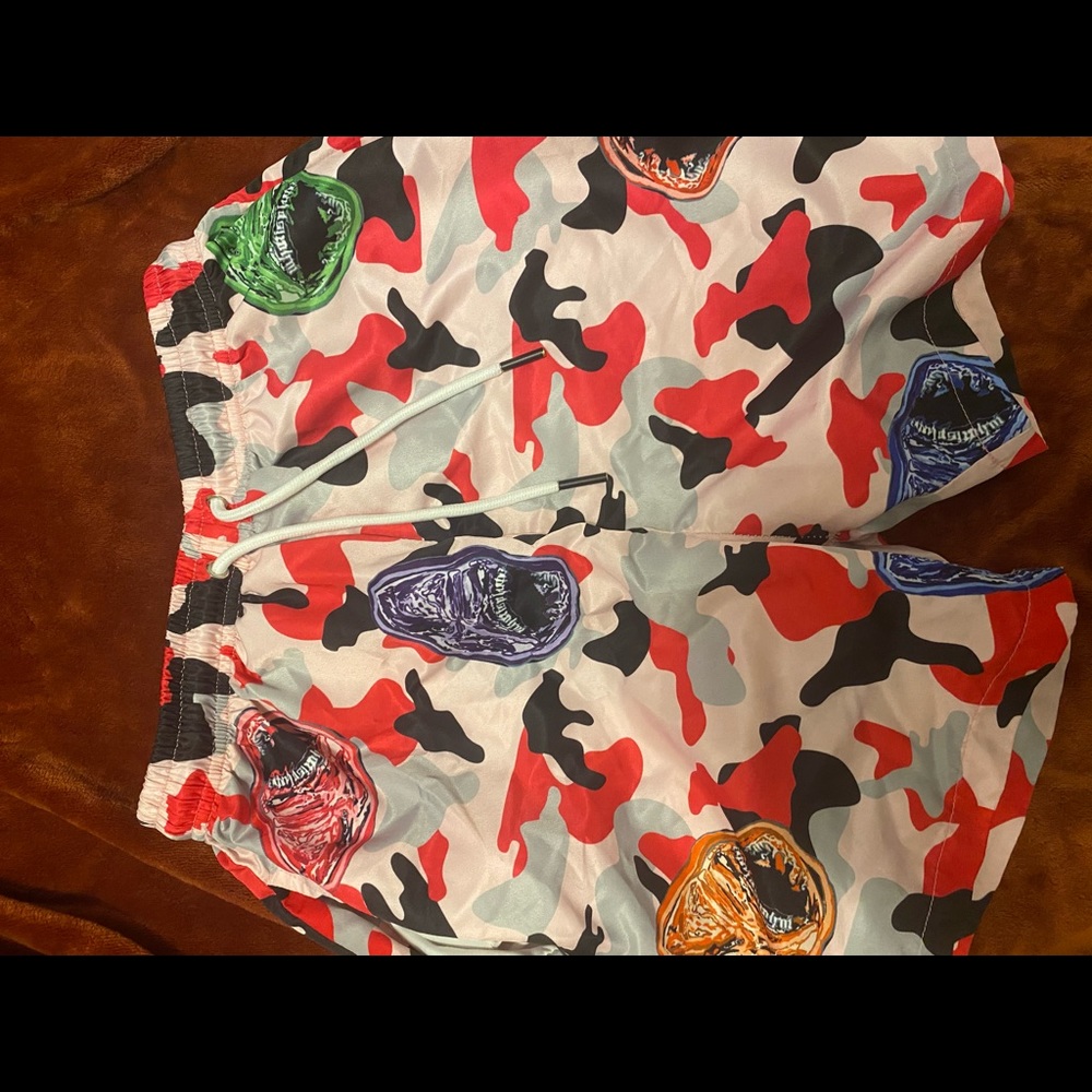 Pink camo shorts